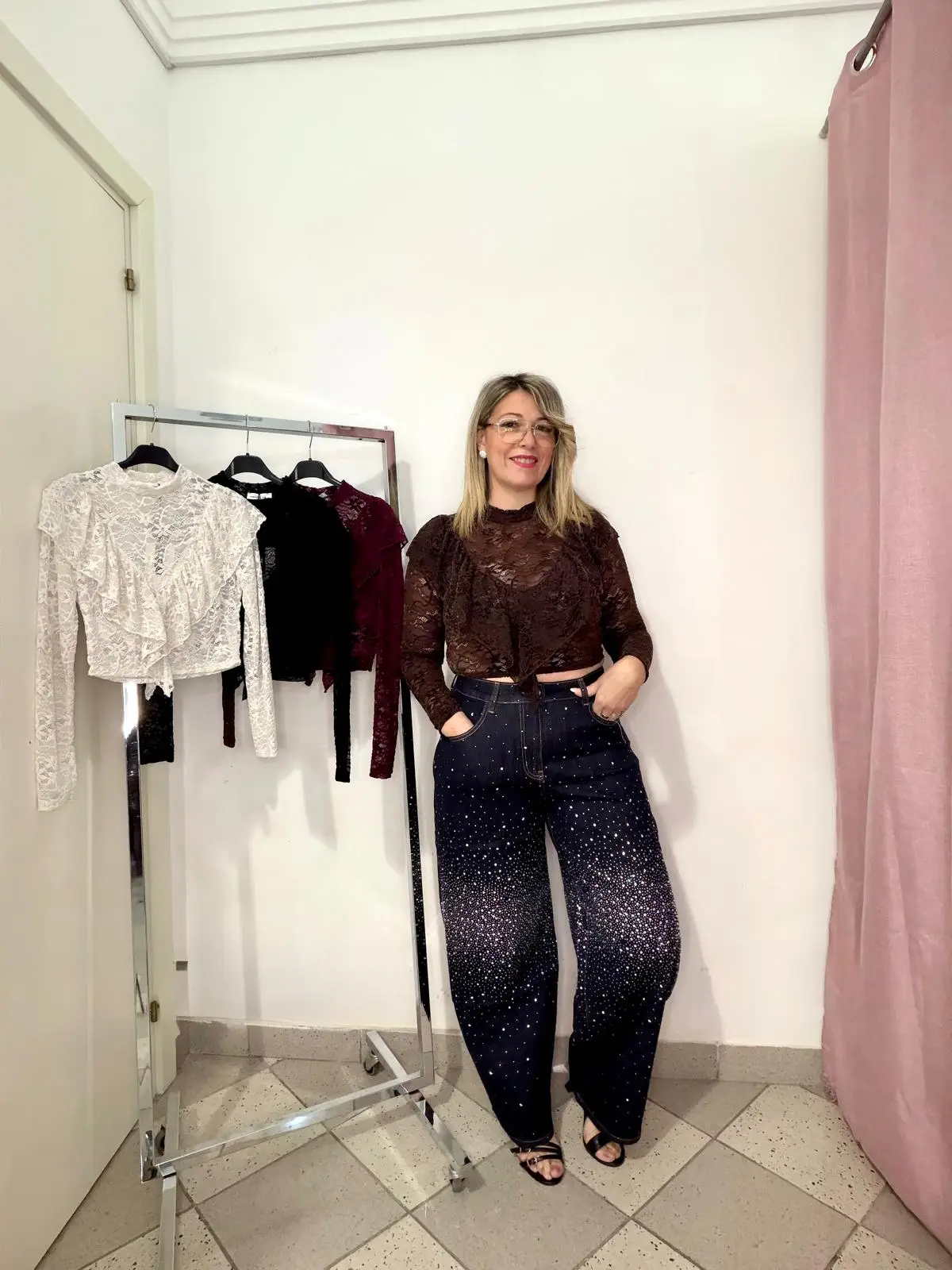 WhatsApp Image 2026-09-22 at 12.42.45 Jeans elasticizzato - immagine 1